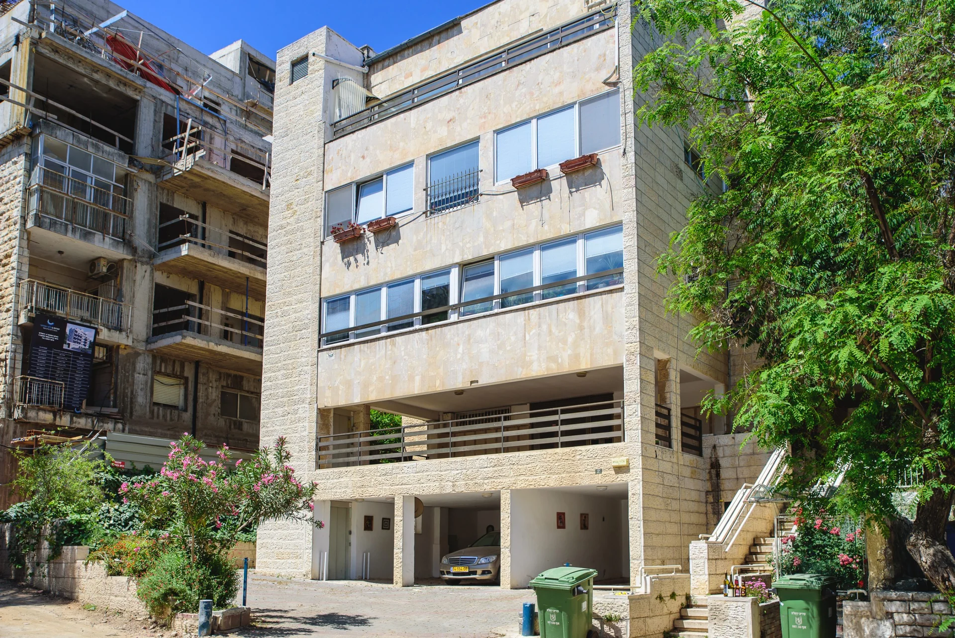 אלוף שמחוני 2, ירושלים